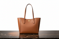 Michael Kors brun tygväska