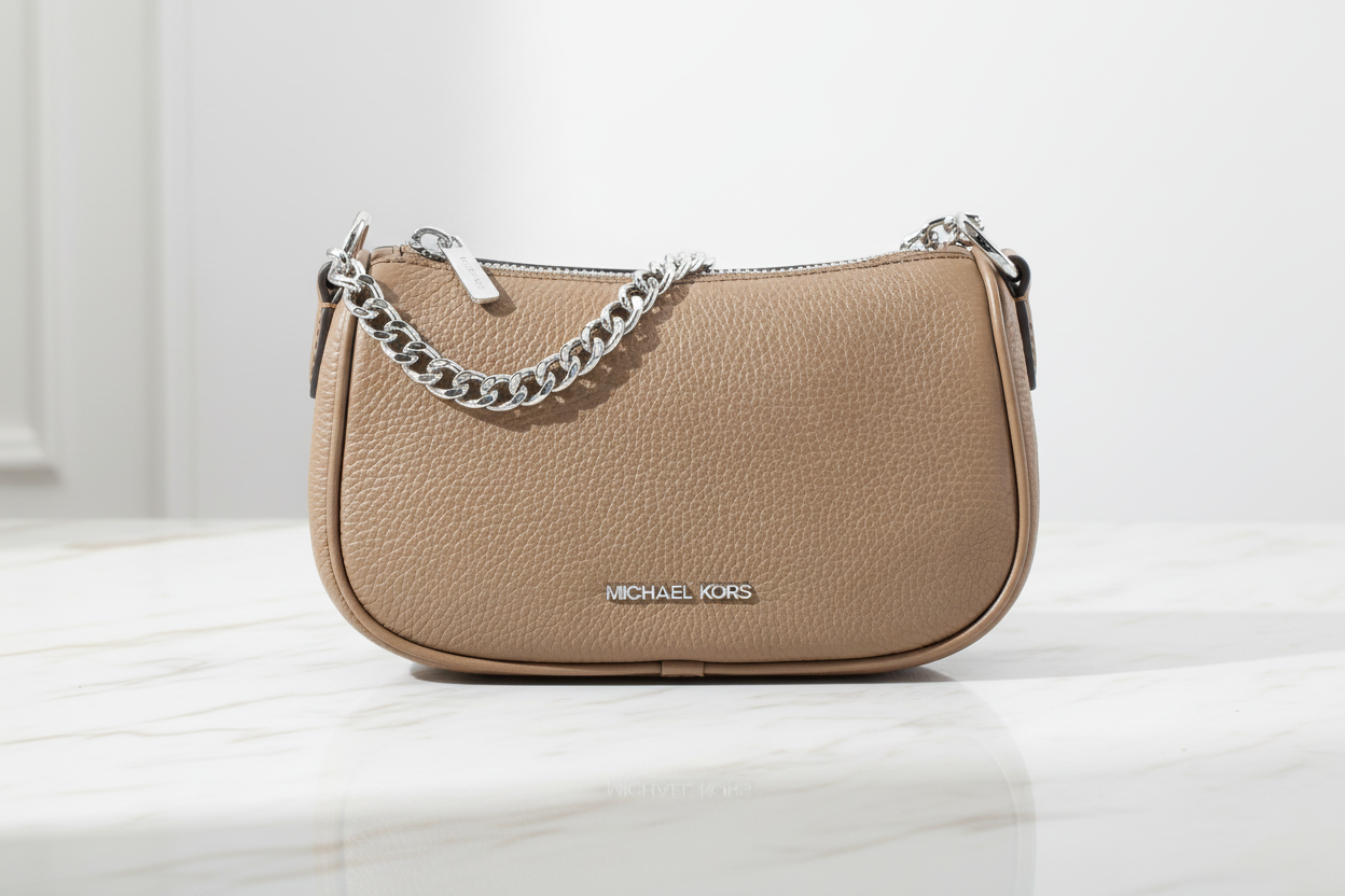 Michael Kors brun pälsaxelväska